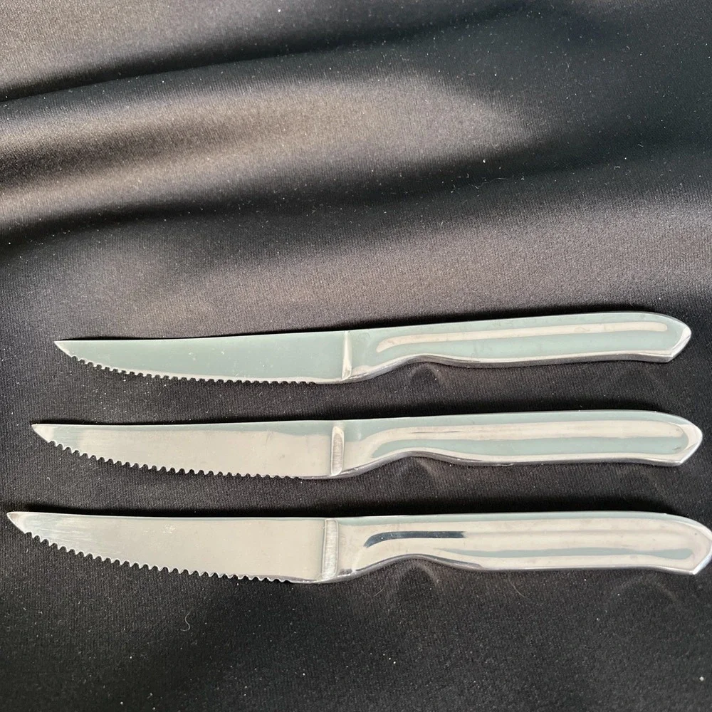 JA Henckels International Set of 3 Steak Knives‎ 35199-100mm  4